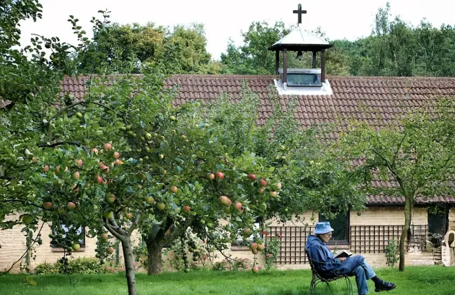 Crawley_Down_Monastery.webp